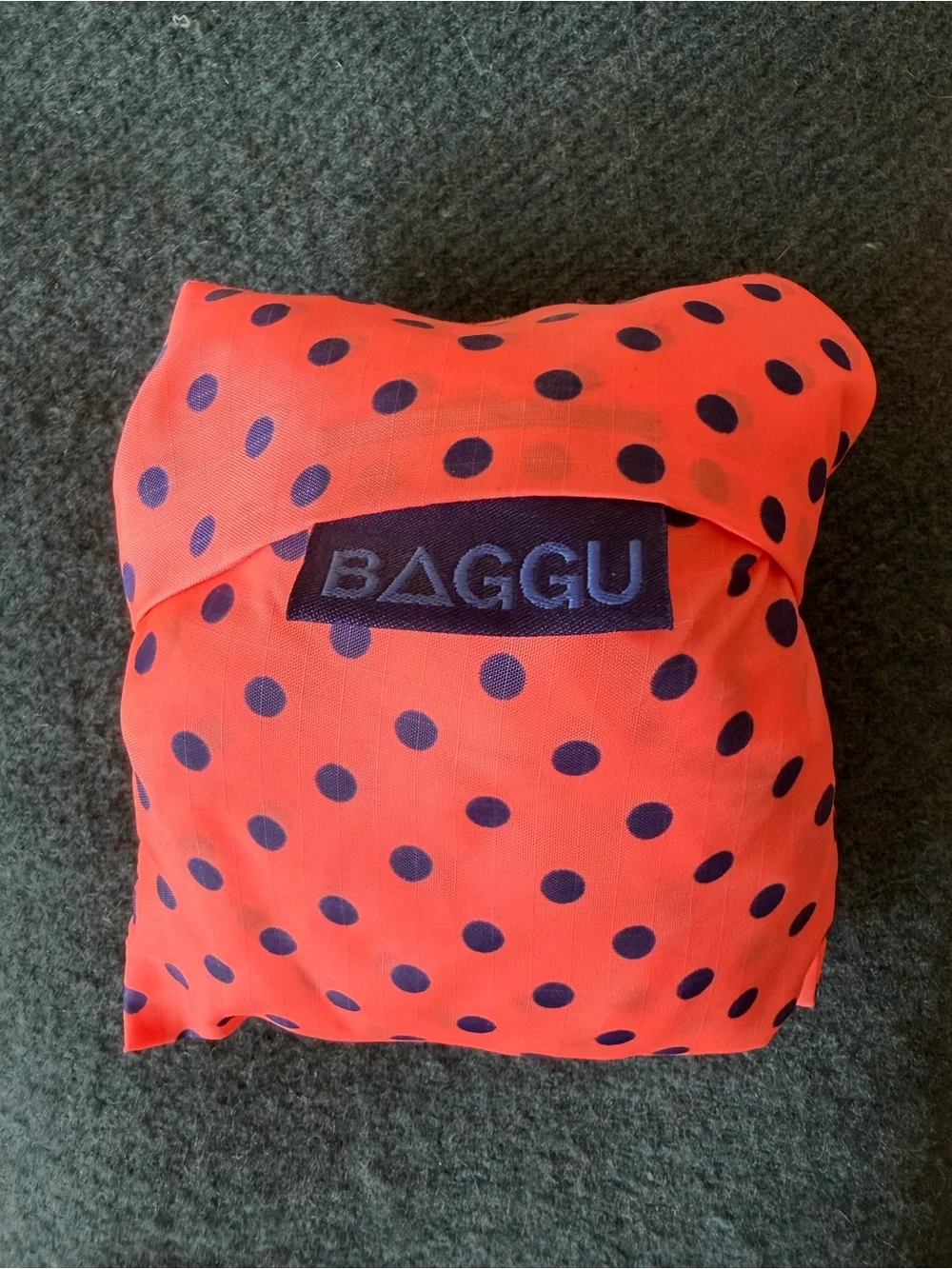 BAGGU tote bag with polka dots and pouch